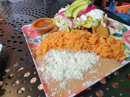 La Viejona Seafood & Mexican Food