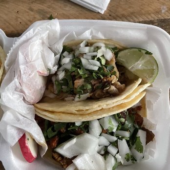 Machete Mobile - Pastor & Carnitas Taco Tuesday - Mexican Near Me - Claymont, Delaware