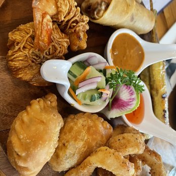 Lapisara Eatery - House Sampler - Breakfast & Brunch Near Me - San Francisco, California