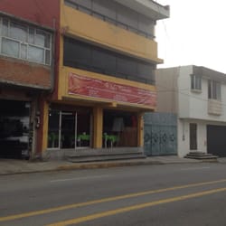 Los Cubiertos