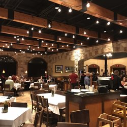 Romano's Macaroni Grill - Interior Dining