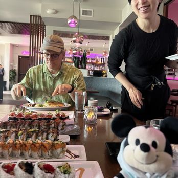 Oku - LOOK AT THAT BEAUTIFUL SMILE! - Sushi Bars Near Me - Santa Barbara, California