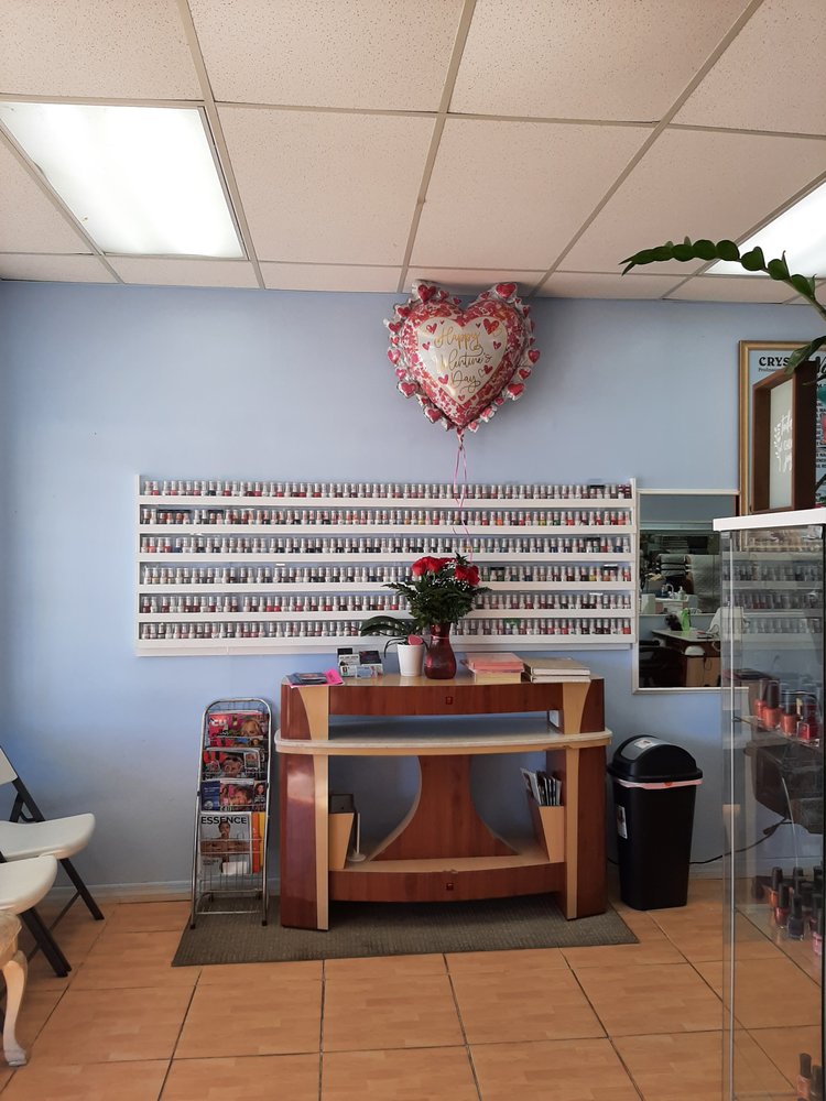 CRYSTAL NAILS Updated May 2024 21 Photos 3022 College Ave E