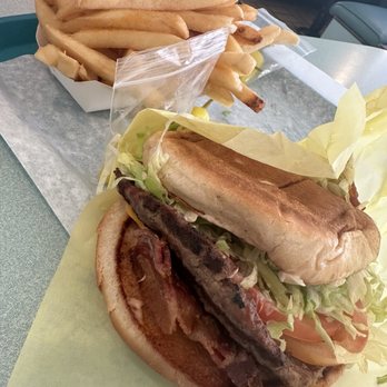 Omega Burgers - Bacon cheeseburger combo - Burgers Near Me - Bellflower, California Omega Burgers - Bacon cheeseburger combo - Burgers Near Me - Bellflower, California