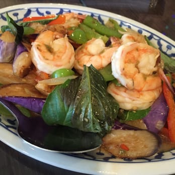 Moo Dang - Basil shrimp - Thai Near Me - Reno, Nevada