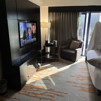 Golden Nugget Lake Tahoe - Basic Hotel room - Hotels Near Me - Stateline, Nevada Golden Nugget Lake Tahoe - Basic Hotel room - Hotels Near Me - Stateline, Nevada