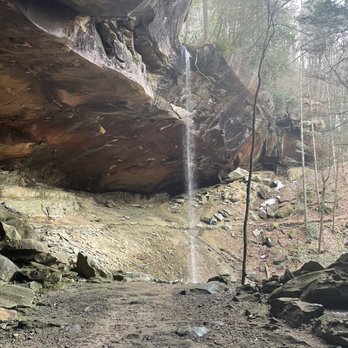 Yahoo Falls and Arch - Hiking Near Me - Whitley City, Kentucky