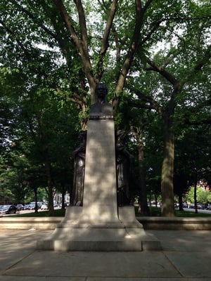 Commonwealth Avenue Mall by null