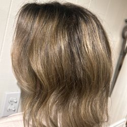 Kelly Antonich - Beautiful golden balayage