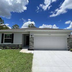 Lehigh Acres by Maronda Homes - Inventory home in Lehigh acres