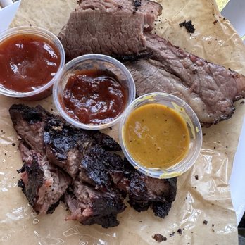 SAUCED Barbeque & Brews - Burnt ends below, brisket above! - Barbeque Near Me - Eureka springs, Arkansas SAUCED Barbeque & Brews - Burnt ends below, brisket above! - Barbeque Near Me - Eureka springs, Arkansas