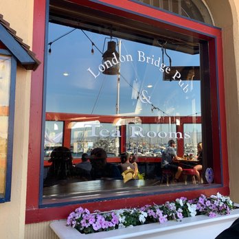 London Bridge Pub - Outside dining - British Near Me - Monterey, California