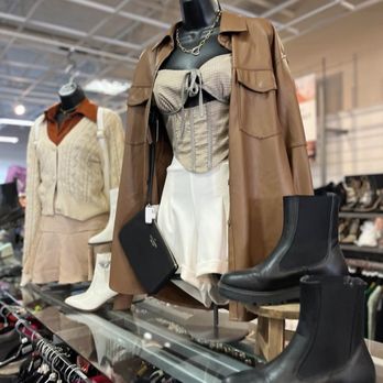 Uptown Cheapskate - Fort Worth - Thrift Stores Near Me - FORT WORTH, Texas