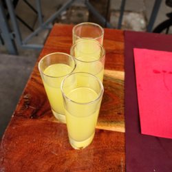 Ristorante Pizzeria Sapori - Who wouldn't love refreshing Lemon Shots after lunch.