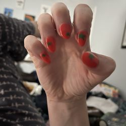 Kandi Nails - Tomato nails'