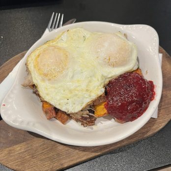 Speckled Hen Coffee - Pork & Cranberry Bowl (winter seasonal item) - Coffee & Tea Near Me - Strasburg, Pennsylvania