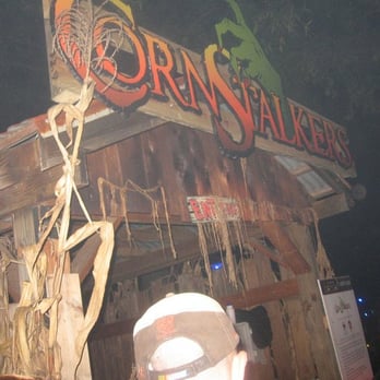 Carowinds - outside of one of the many mazes - Amusement Parks Near Me - Charlotte, North Carolina Carowinds - outside of one of the many mazes - Amusement Parks Near Me - Charlotte, North Carolina
