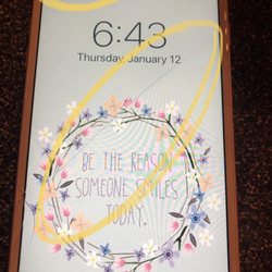 Hanford iPhone Repair - Cracked screen