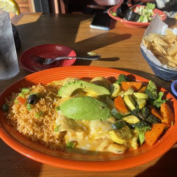Yolanda's Mexican Cafe - Shrimp Enchiladas - Mexican Near Me - Oxnard, California