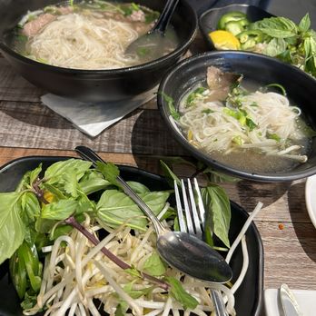 Pho Mama - Number 5. Filetmignon, & Brisket Noodles Soup - Vietnamese Near Me - Fremont, California