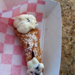 Speedy Panini - Canoli