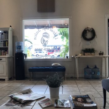 Entourage Salon & Spa - Waiting area - Hair Salons Near Me - Lake Wales, Florida Entourage Salon & Spa - Waiting area - Hair Salons Near Me - Lake Wales, Florida