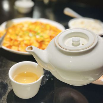 Shin Beijing - Complimentary tea - Chinese Near Me - Los Angeles, California Shin Beijing - Complimentary tea - Chinese Near Me - Los Angeles, California