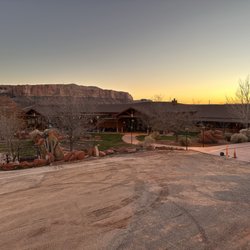 Desert Rose Resort & Cabins