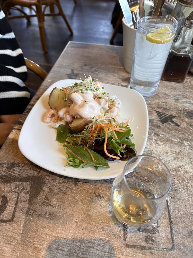 THE TEA GARDEN CAFE Updated September 2024 20 Photos & 15 Reviews Station Road, Mallaig