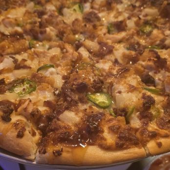 Papa’s House - Pizza Near Me - Tehachapi, California
