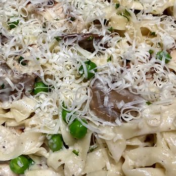 Carrabba's Italian Grill - Fettuccini Carrabba - Italian Near Me - Orlando, Florida Carrabba's Italian Grill - Fettuccini Carrabba - Italian Near Me - Orlando, Florida