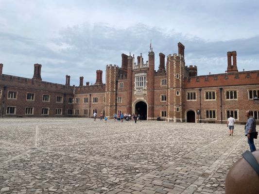 Hampton Court Palace by null