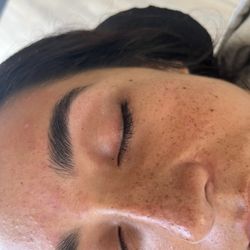 Santa Cruz Eyebrow Threading