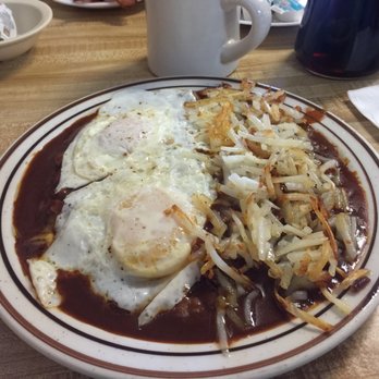 El Sombrero Restaurant - Huevos Rancheros eggs over easy! - New Mexican Cuisine Near Me - Las Vegas, New Mexico El Sombrero Restaurant - Huevos Rancheros eggs over easy! - New Mexican Cuisine Near Me - Las Vegas, New Mexico