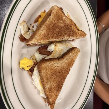 718 Cafe & Grill - BREAKFAST SANDWICH - Cafes Near Me - Tequesta, Florida