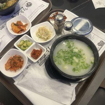 Hwangso Gozip - Sullungtang (설렁탕) - Korean Near Me - Duluth, Georgia