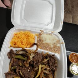 Burrito Paradise - Fajita dinner steak