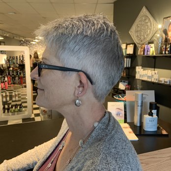 Hair Express 38 Photos Hair Salons 4404 S 7th St Terre Haute In Phone Number Services