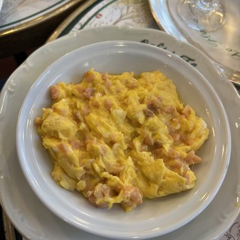 Café de Flore - Cafes Near Me - Paris, 75 Café de Flore - Cafes Near Me - Paris, 75