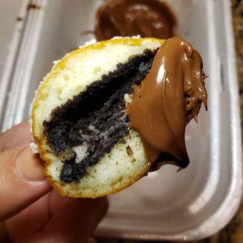 Miami Baked - Deep Fried Oreos with a Nutella Dip - Desserts Near Me - Miami, Florida Miami Baked - Deep Fried Oreos with a Nutella Dip - Desserts Near Me - Miami, Florida
