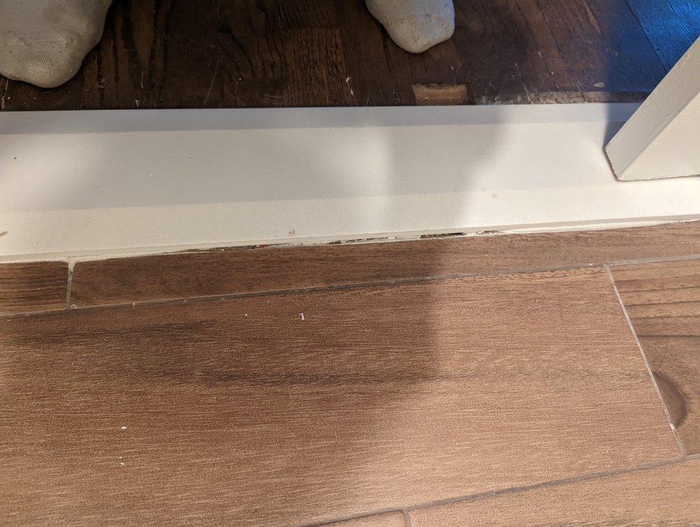 Slide of V and R Home Improvement