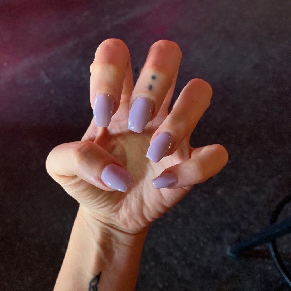 Leann's Nails - Manicure - Nail Salons Near Me - Alameda, California