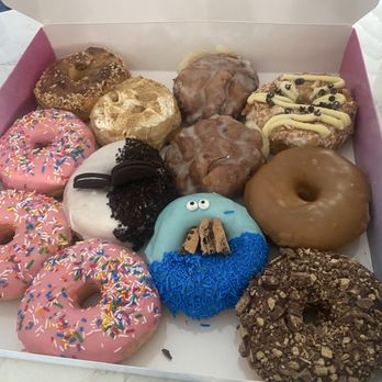 Homies Donuts - Dozen donuts  Homers Oreo cookie Cookie Monster  Kitkat Maple Cannoli Apple fritters Lemon crumble Coconut-pecan crunch - Desserts Near Me - Scarborough, Ontario