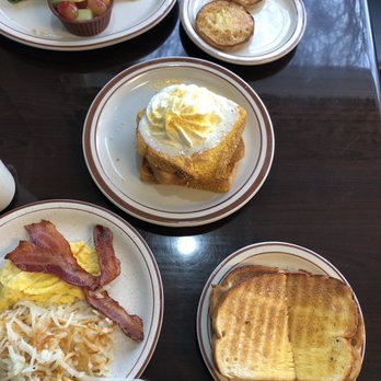 Ruth Ann's Restaurant - Breakfast & Brunch Near Me - Columbus, Georgia