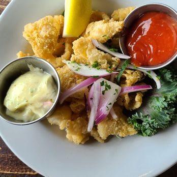 The Fish Hopper - Calamari appetizer - Seafood Near Me - Monterey, California The Fish Hopper - Calamari appetizer - Seafood Near Me - Monterey, California