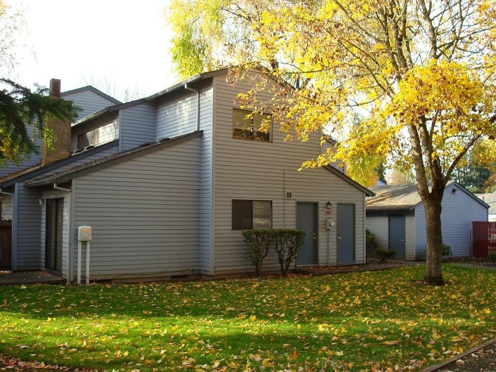 MENLO SQUARE APARTMENTS Updated June 2024 5930 SW Menlo Dr