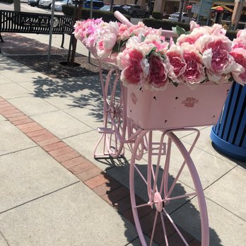 Pink Rose Cafe - Coffee & Tea Near Me - La Mesa, California