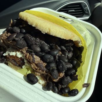 Miss Arepa - Pabellon - Venezuelan Near Me - Lahaina, Hawaii Miss Arepa - Pabellon - Venezuelan Near Me - Lahaina, Hawaii
