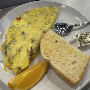 Naples Brunch - Southern Omelet - Breakfast & Brunch Near Me - Naples, Florida