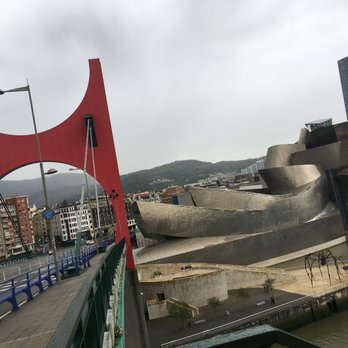 Arcos Rojos / Arku Gorriak - Landmarks & Historical Buildings Near Me - Bilbo, BI